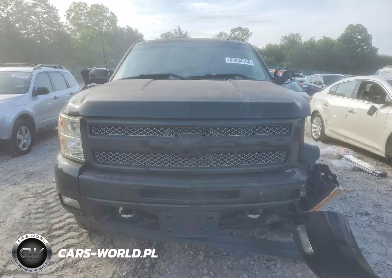 2010 Chevrolet Silverado VIN:1GCSKSE32AZ139335 - 5