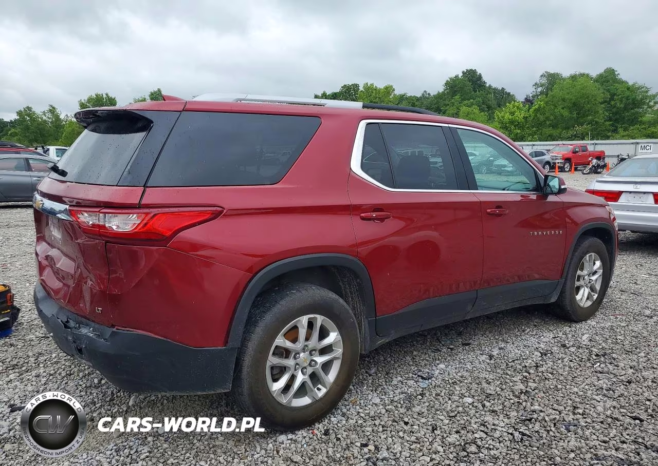 2018 Chevrolet Traverse Lt VIN:1GNERGKW1JJ167055 - 3