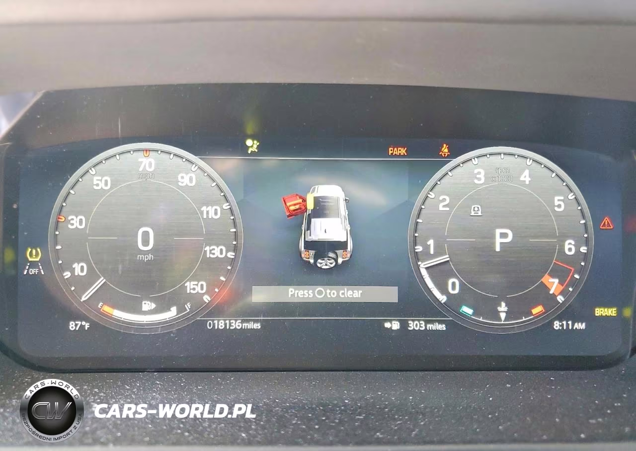 2025 Land Rover Defender 110 X-Dynamic Se VIN:SALE2EEU1S2367580 - 9