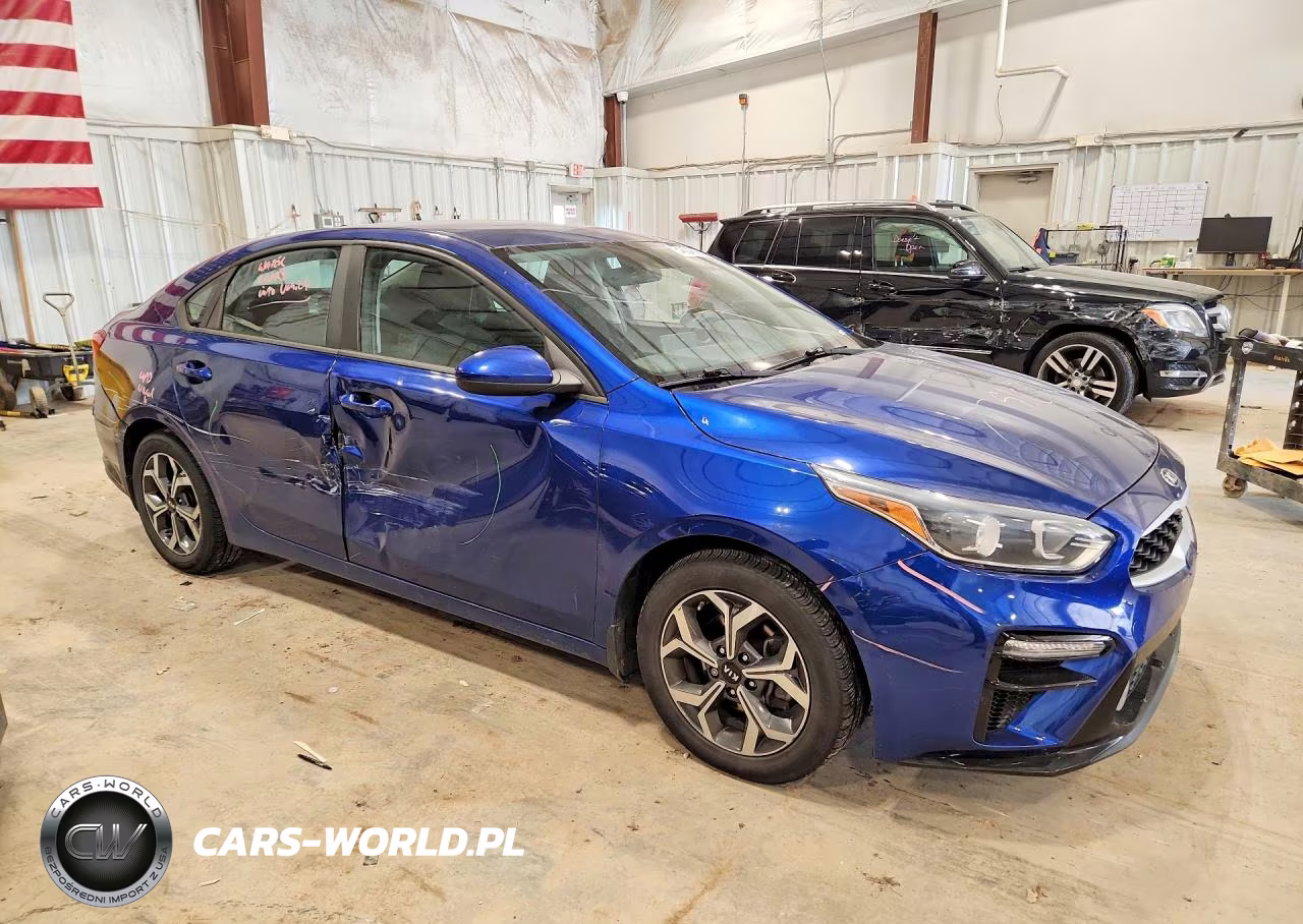 2019 Kia Forte Lxs VIN:3KPF24ADXKE058494 - 4