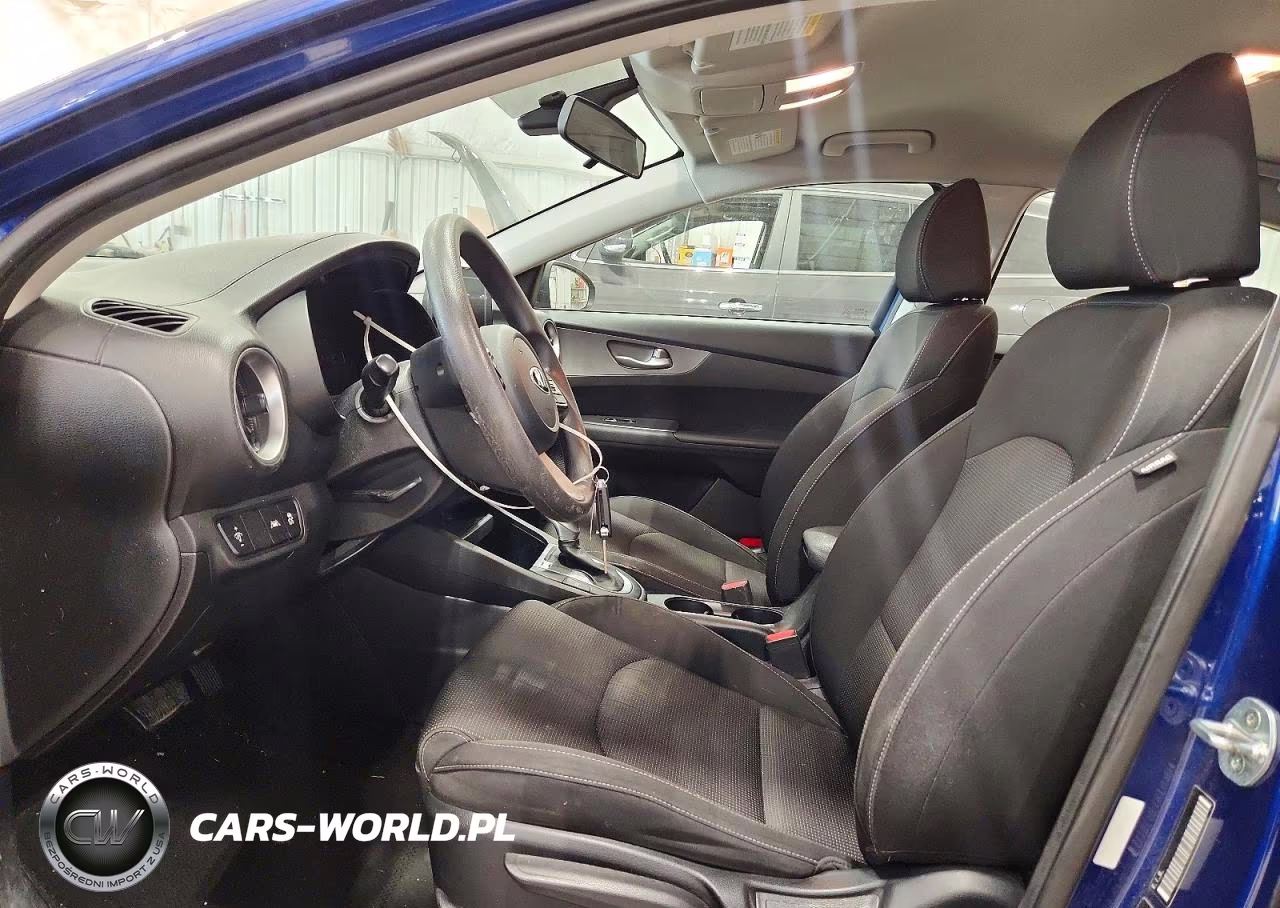 2019 Kia Forte Lxs VIN:3KPF24ADXKE058494 - 7