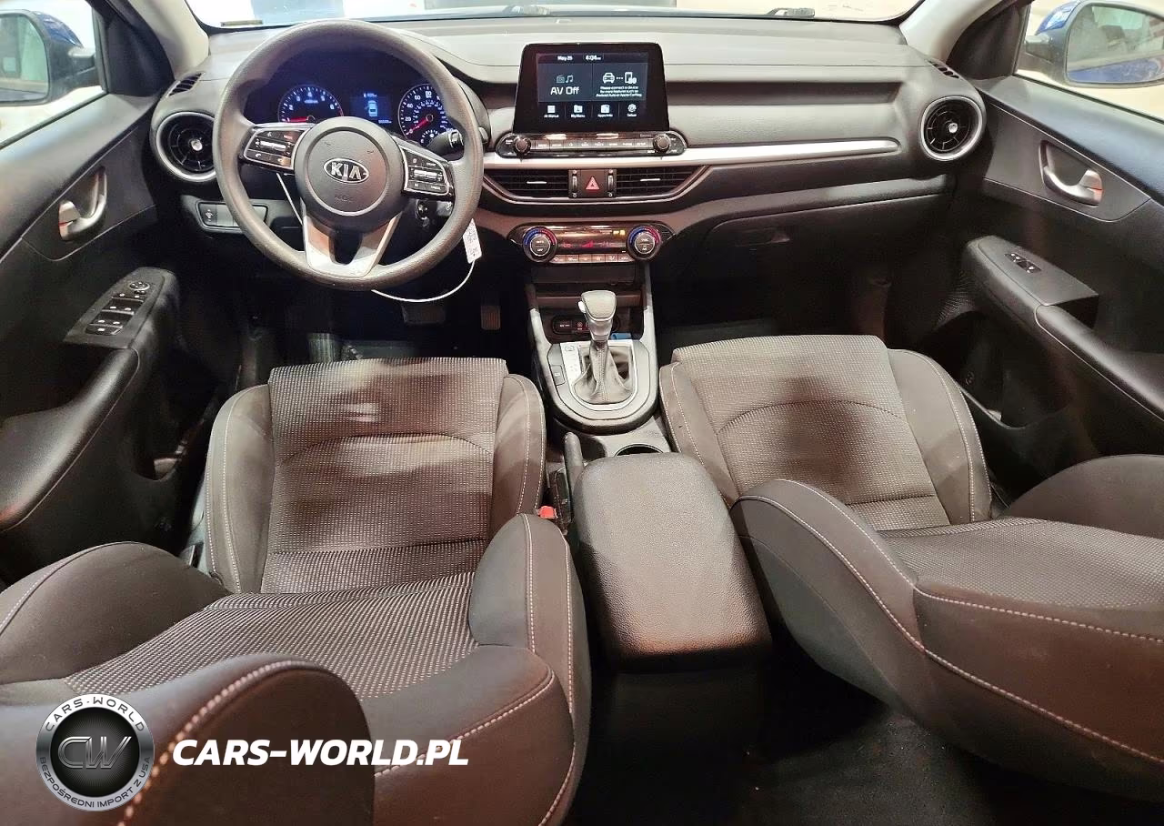 2019 Kia Forte Lxs VIN:3KPF24ADXKE058494 - 8