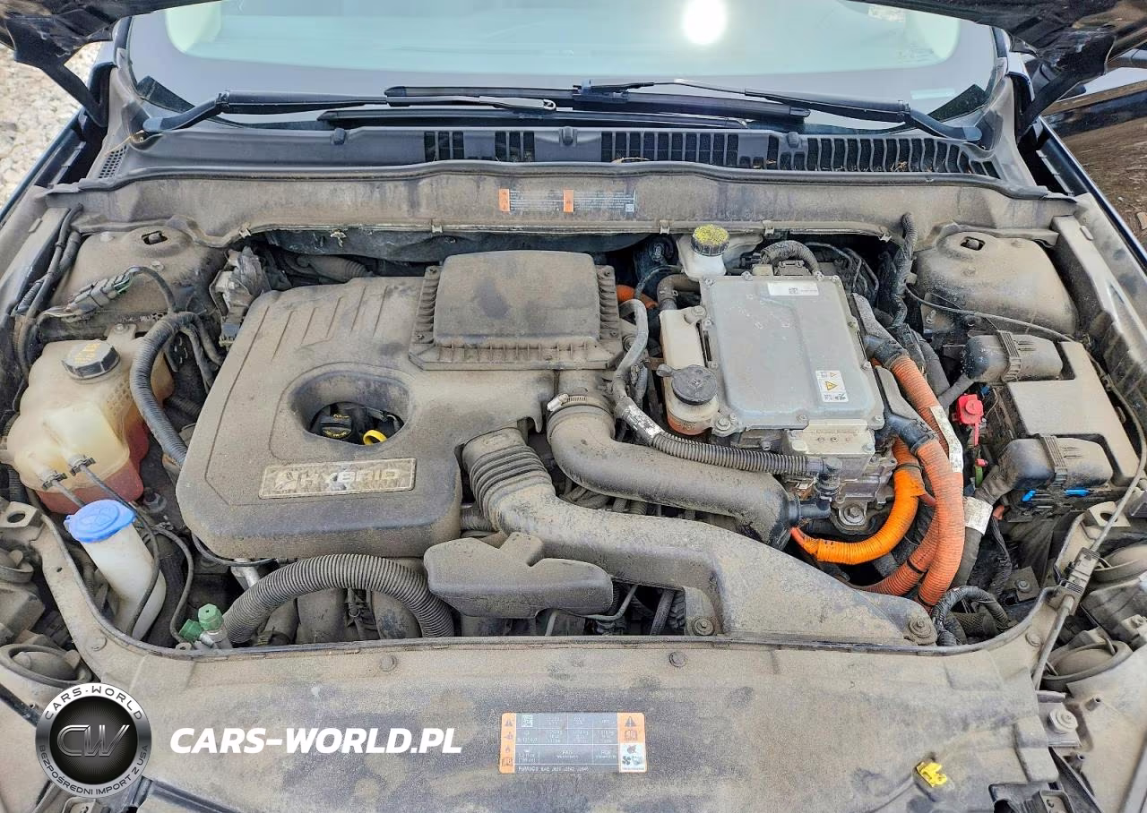 2018 Ford Fusion Se Hybrid VIN:3FA6P0LUXJR192099 - 11