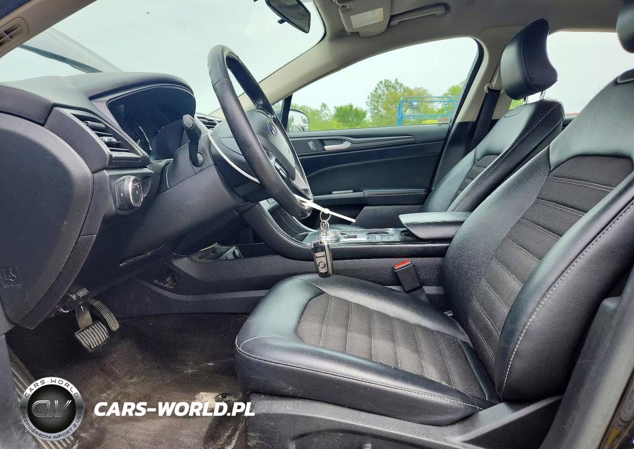 2018 Ford Fusion Se Hybrid VIN:3FA6P0LUXJR192099 - 7