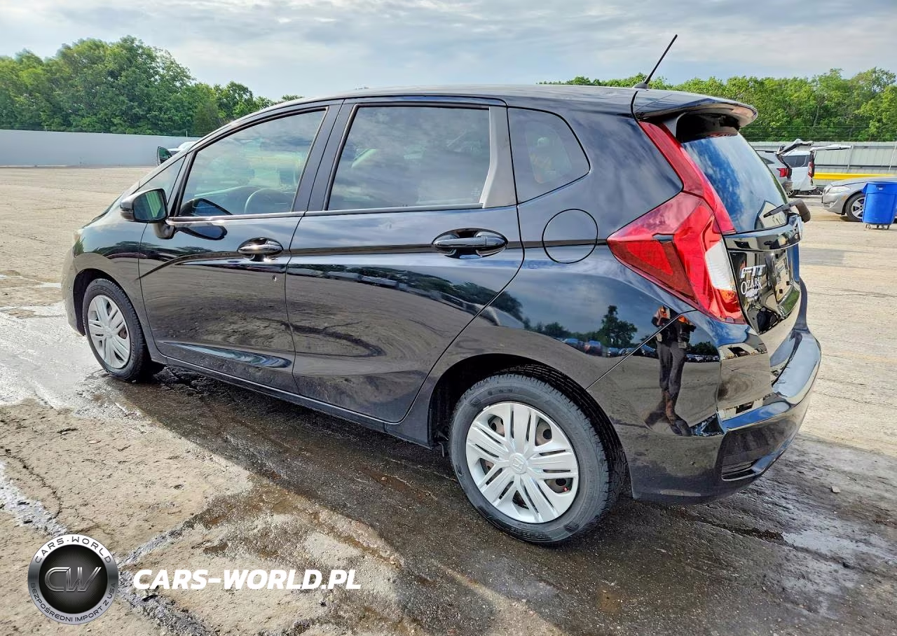 2019 Honda Fit Lx VIN:3HGGK5H48KM726428 - 2