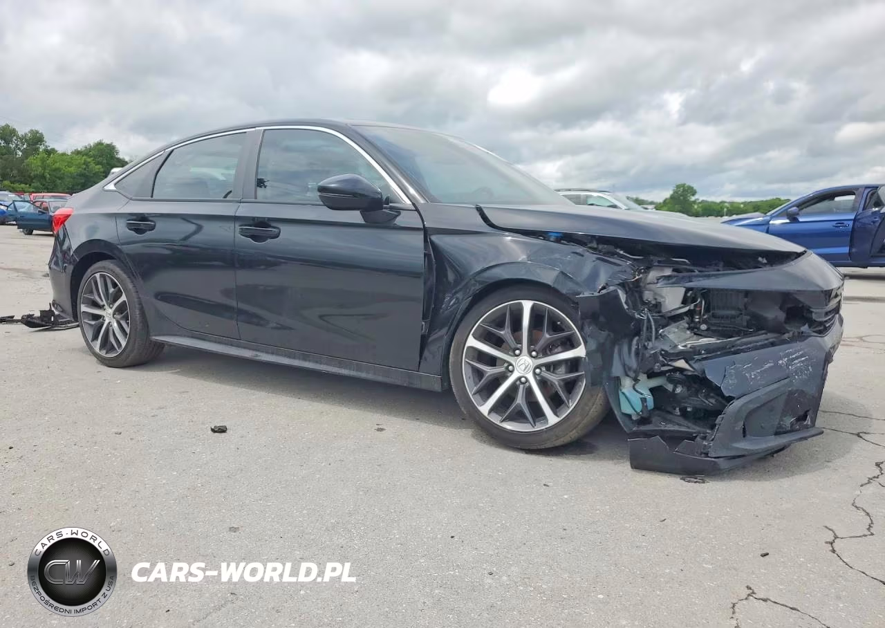 2023 Honda Civic Touring VIN:2HGFE1F93PH318337 - 4