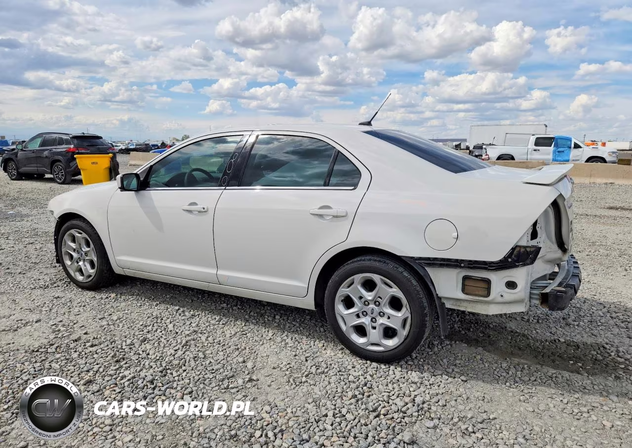 2010 Ford Fusion Se VIN:3FAHP0HA1AR356637 - 2