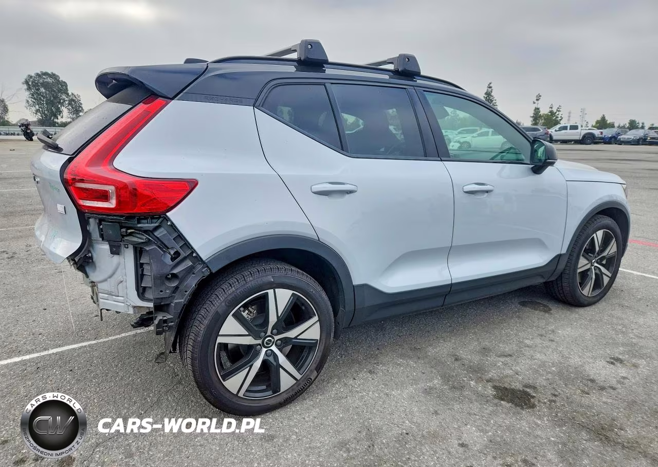 2021 Volvo Xc40 Recharge VIN:YV4ED3UR5M2588649 - 3
