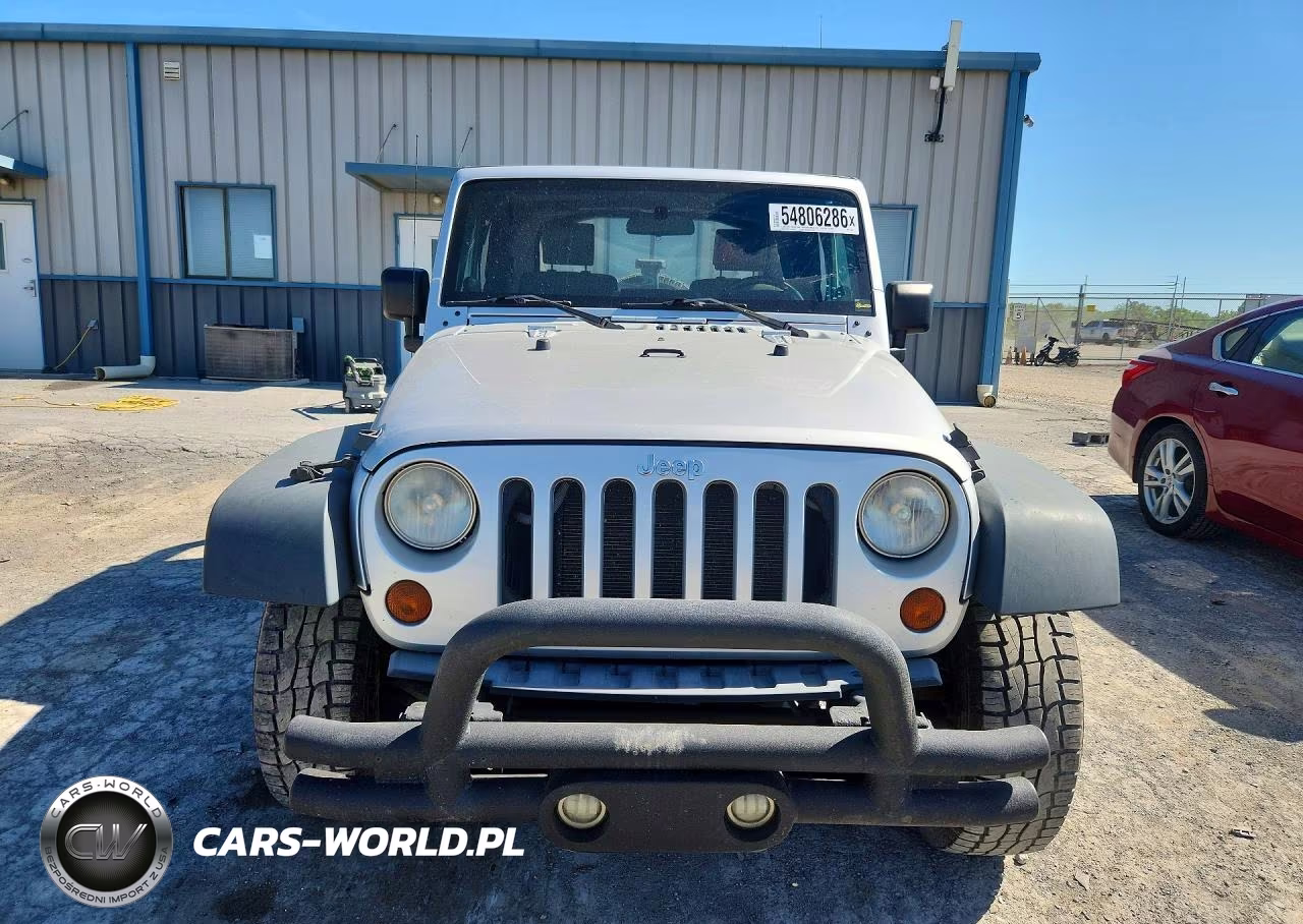 2009 Jeep Wrangler X VIN:1J4FA24159L718087 - 5