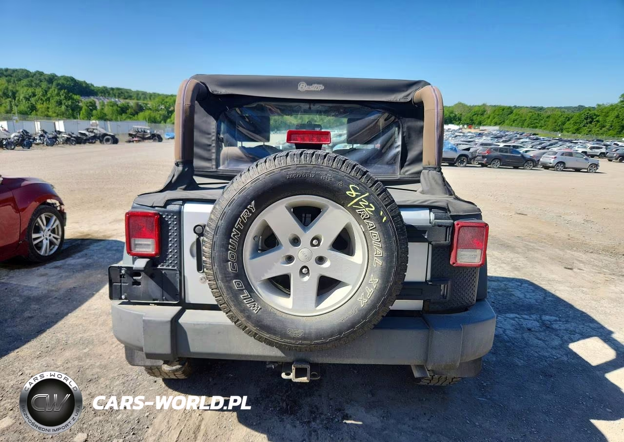 2009 Jeep Wrangler X VIN:1J4FA24159L718087 - 6