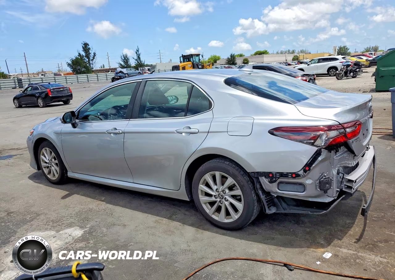 2024 Toyota Camry Le VIN:4T1R11AK5RU874792 - 2