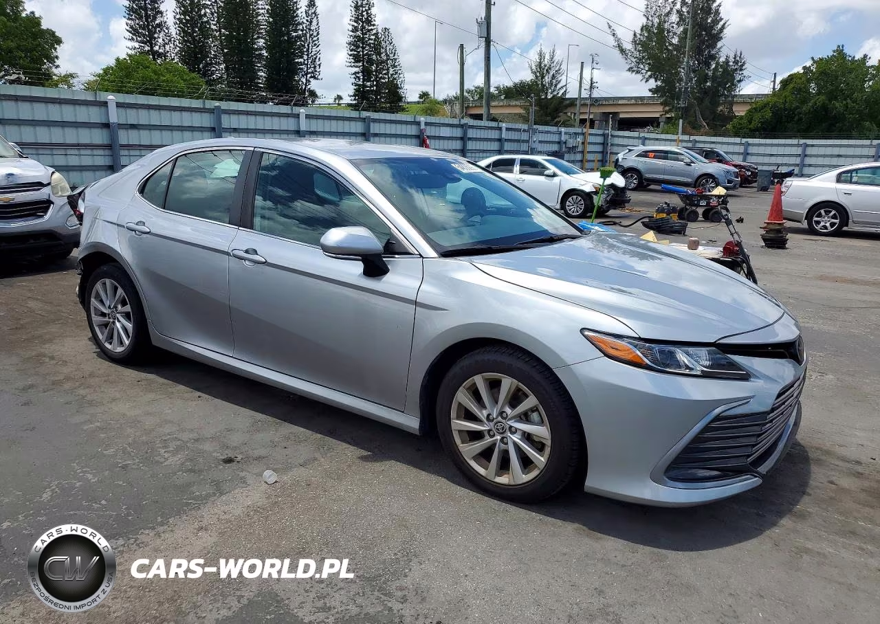 2024 Toyota Camry Le VIN:4T1R11AK5RU874792 - 4