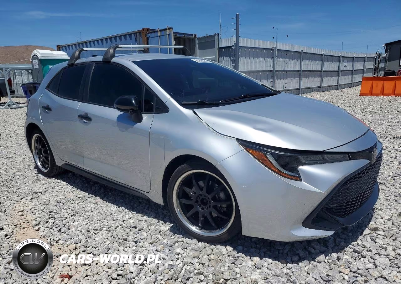 2022 Toyota Corolla Hatchback Nightshade VIN:JTND4MBE0N3148396 - 4