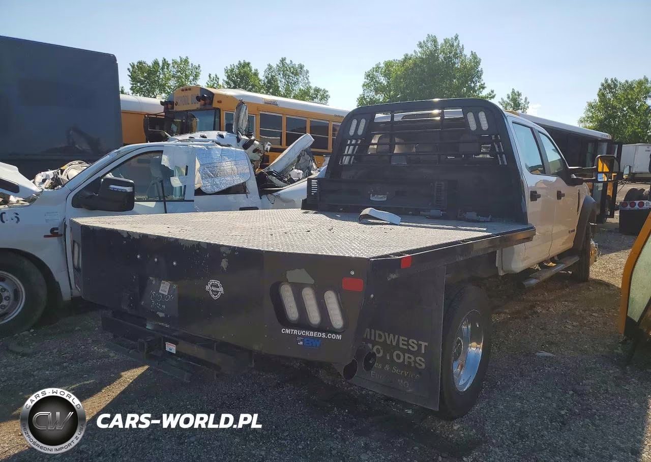 2017 Ford F450 Super Duty VIN:1FD0W4HT2HEE70271 - 3