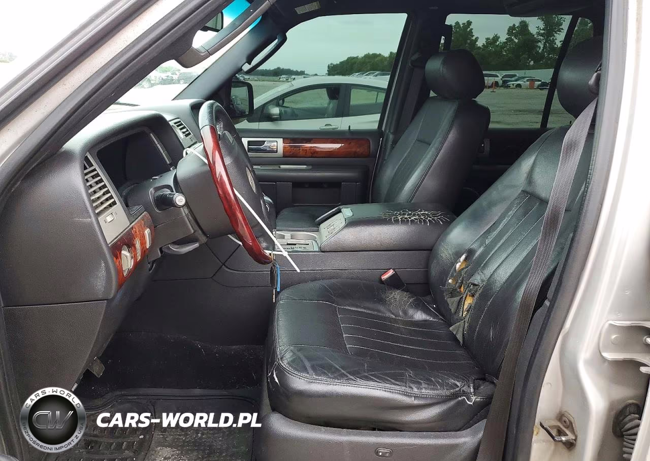 2006 Lincoln Navigator VIN:5LMFU27566LJ24446 - 7