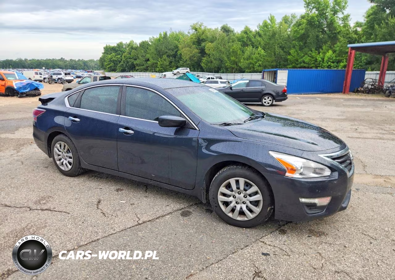 2015 Nissan Altima 2.5 S VIN:1N4AL3AP2FC106262 - 4