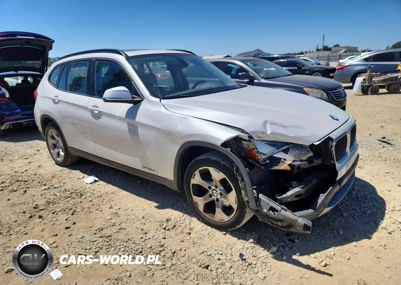 2014 BMW X1 Sdrive28I VIN:WBAVM1C54EVW47094 - 4