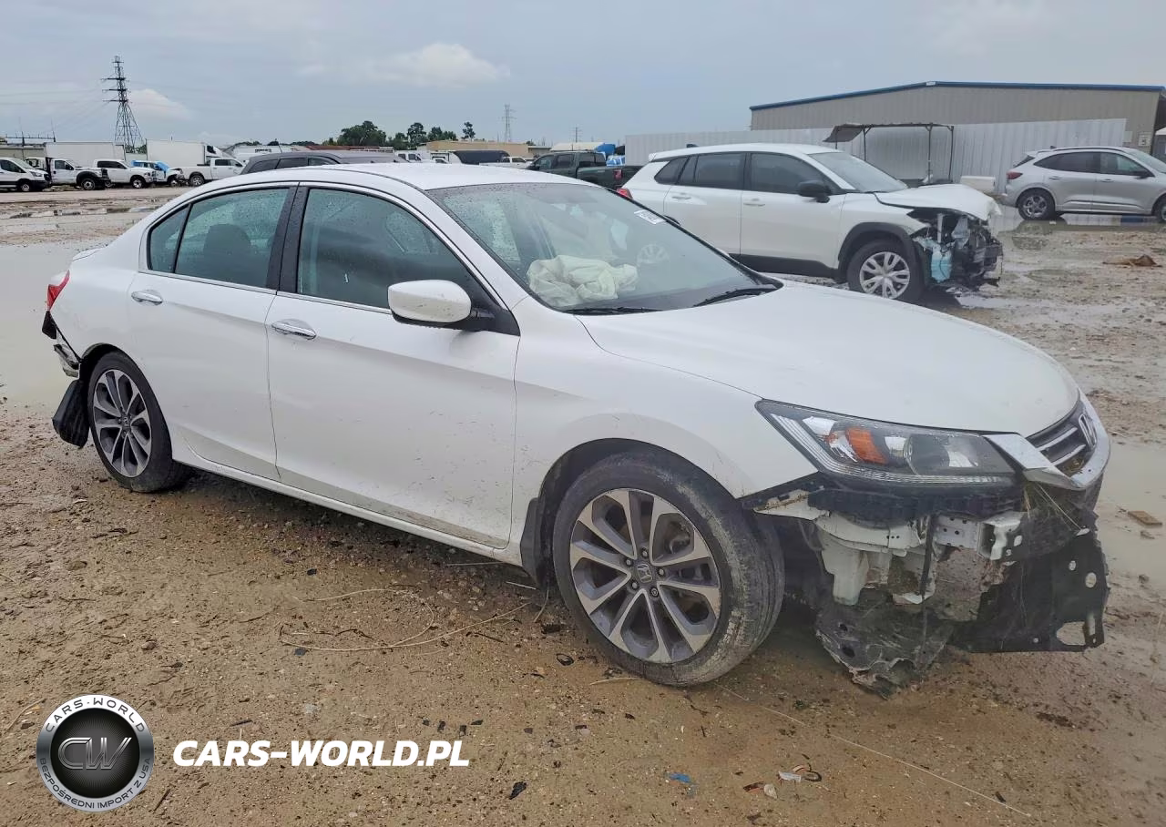 2015 Honda Accord Sport VIN:1HGCR2F57FA052604 - 4