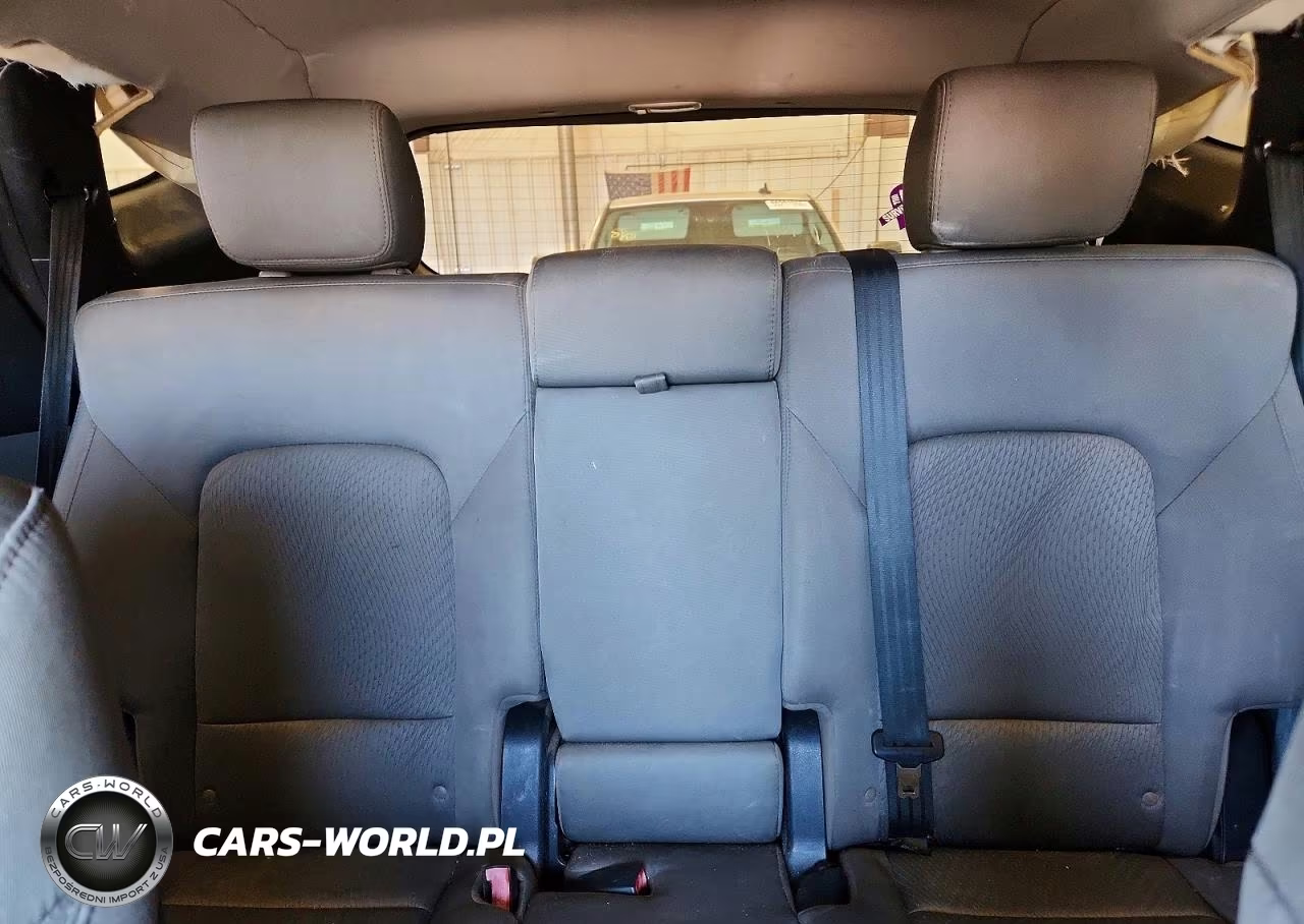 2014 Hyundai Santa Fe Sport 2.4L VIN:5XYZU3LB1EG129232 - 10
