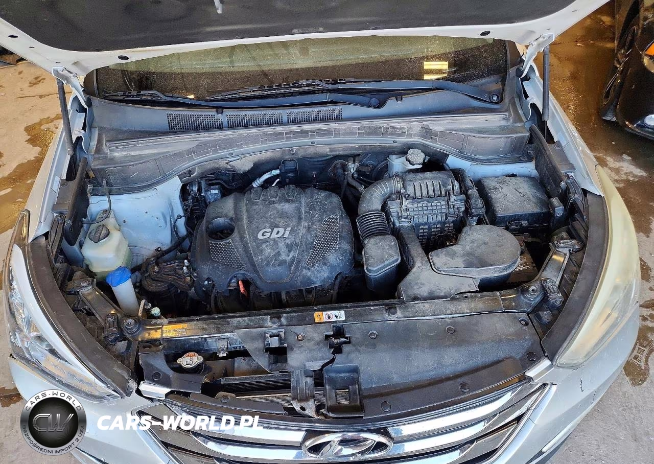 2014 Hyundai Santa Fe Sport 2.4L VIN:5XYZU3LB1EG129232 - 12