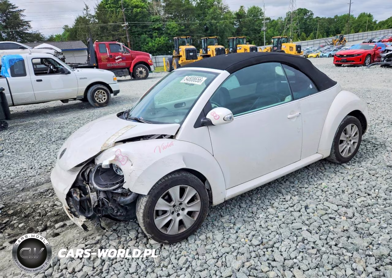 2009 Volkswagen New Beetle S
