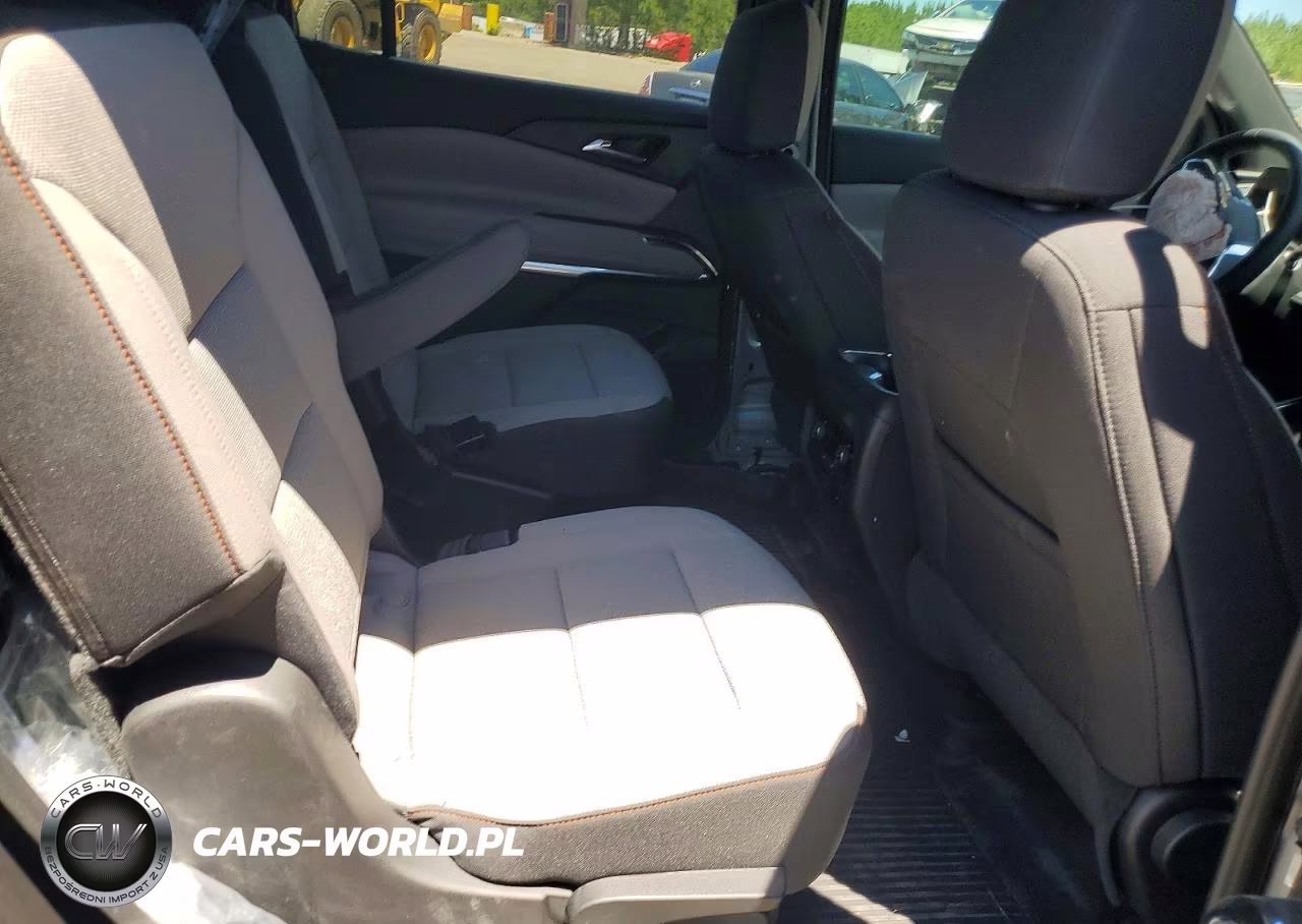 2026 Chevrolet Traverse Lt VIN:1GNERGKS5TJ212904 - 10