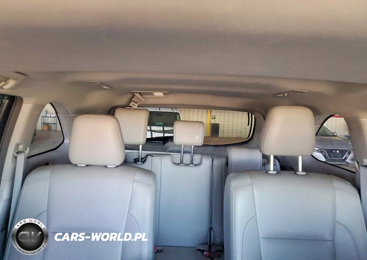 2017 Toyota Highlander Limited VIN:5TDYZRFH5HS209253 - 10
