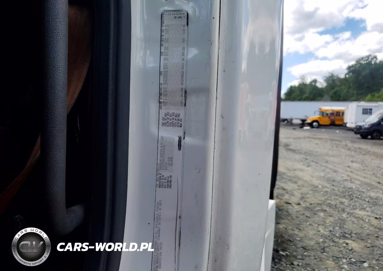 2015 Freightliner Cascadia Semi Truck VIN:1FUJGLDV7FLGF3740 - 10