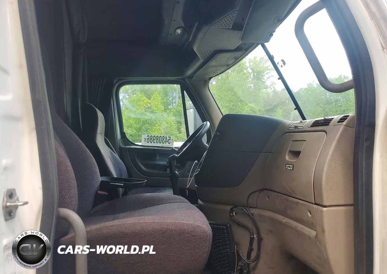 2015 Freightliner Cascadia Semi Truck VIN:1FUJGLDV7FLGF3740 - 5