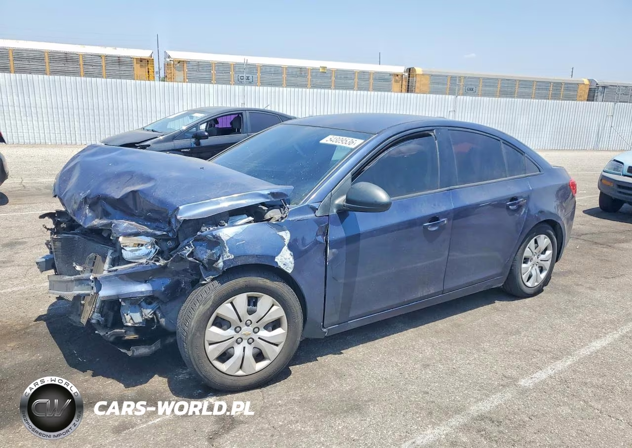 2015 Chevrolet Cruze Ls – zdjęcie 1 z 13