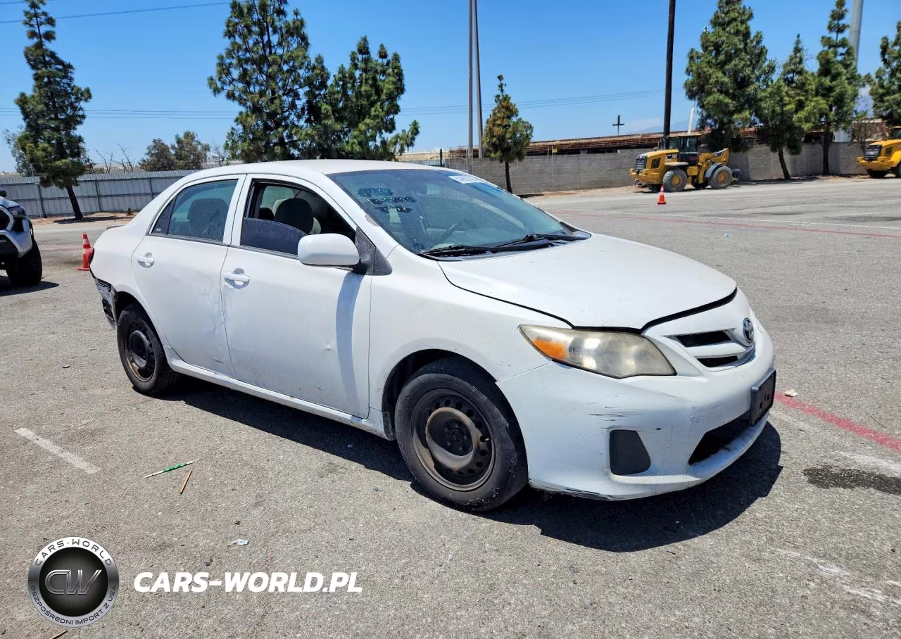 2013 Toyota Corolla VIN:5YFBU4EE9DP190904 - 4