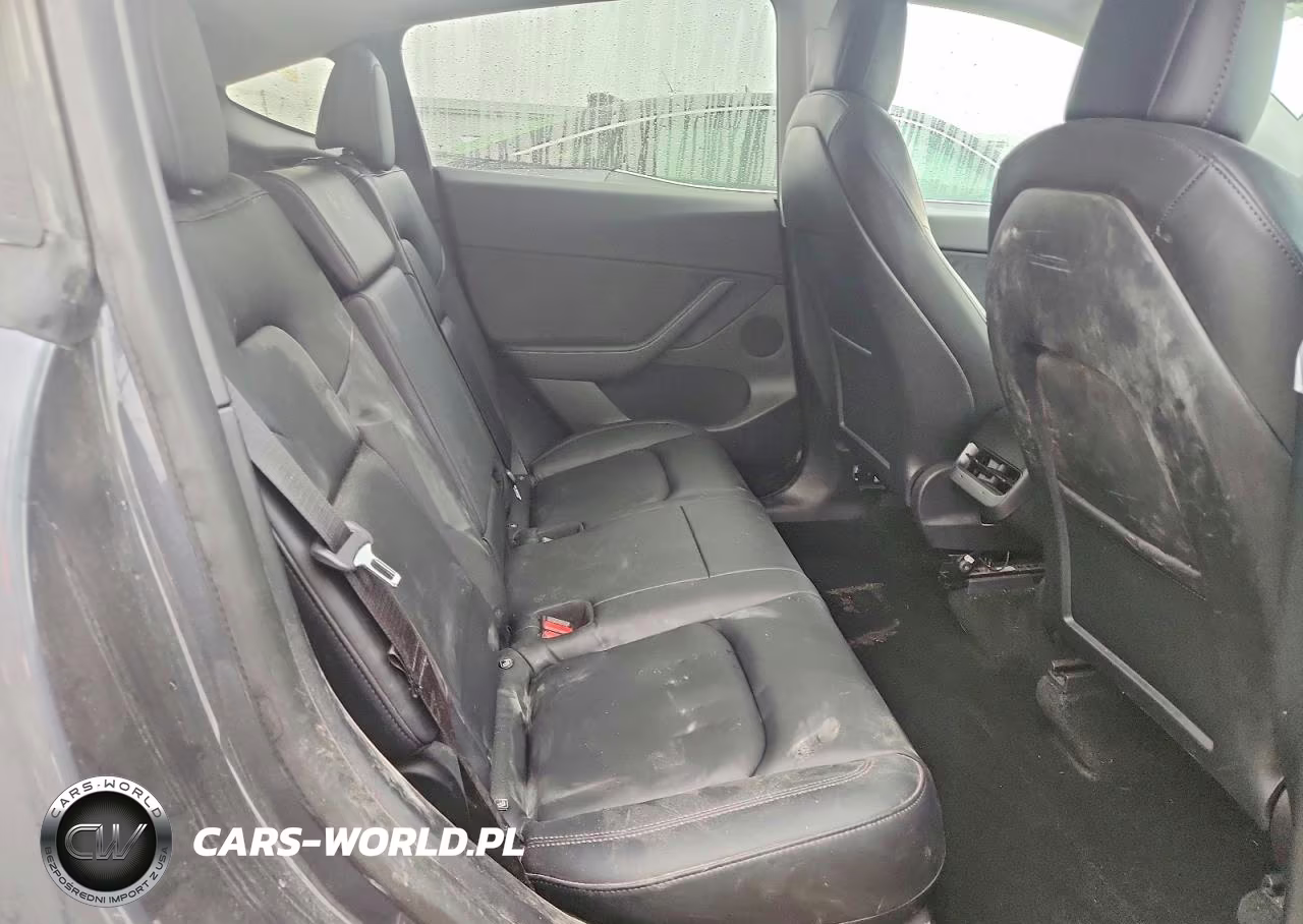 2021 Tesla Model Y VIN:5YJYGDEE0MF232566 - 11