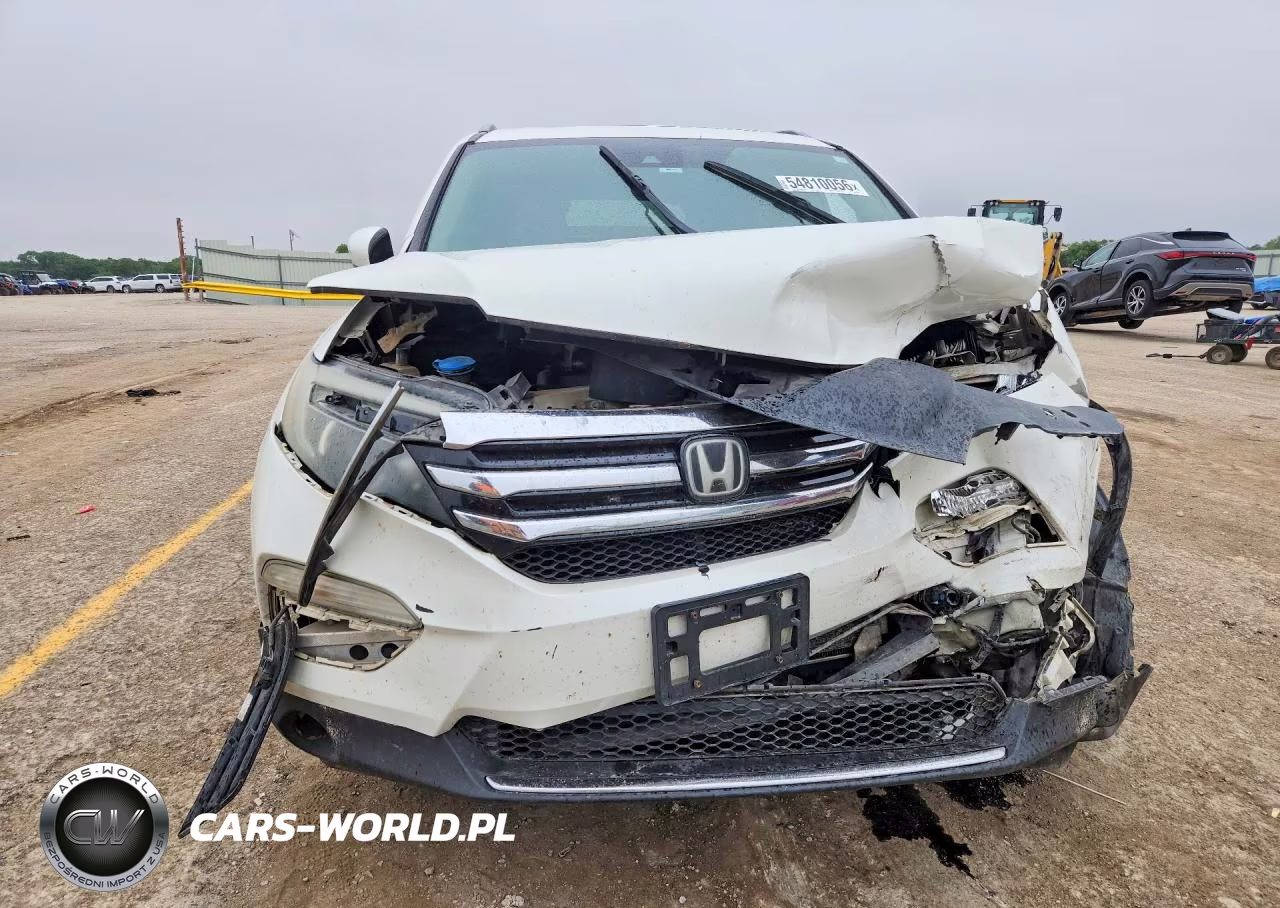 2018 Honda Pilot Touring VIN:5FNYF5H93JB007707 - 5
