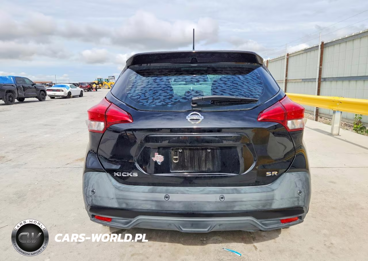 2020 Nissan Kicks Sr VIN:3N1CP5DV0LL556945 - 6