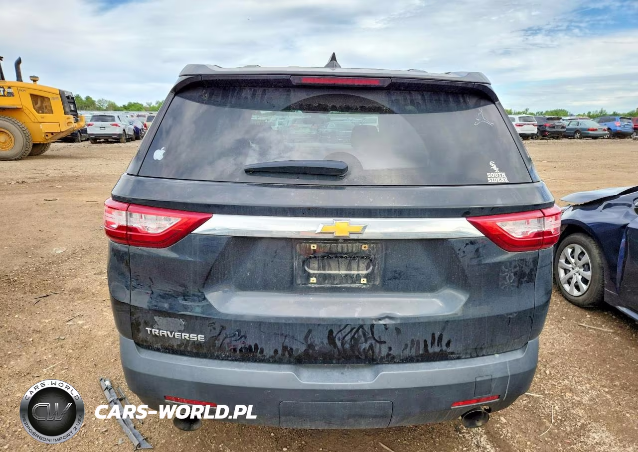 2018 Chevrolet Traverse Ls VIN:1GNERFKW9JJ147372 - 6