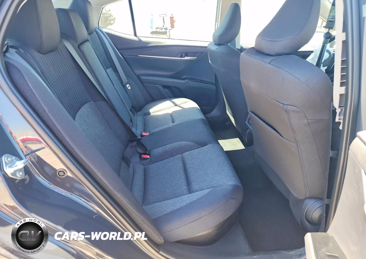 2026 Toyota Camry Le VIN:4T1DBADK9TU058808 - 10
