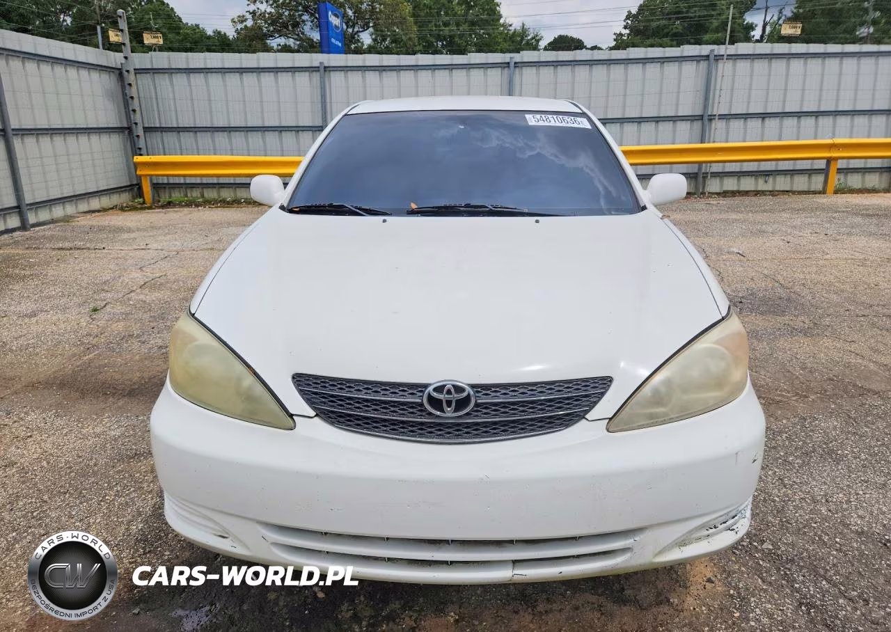 2002 Toyota Camry Le VIN:4T1BE32K72U103028 - 5
