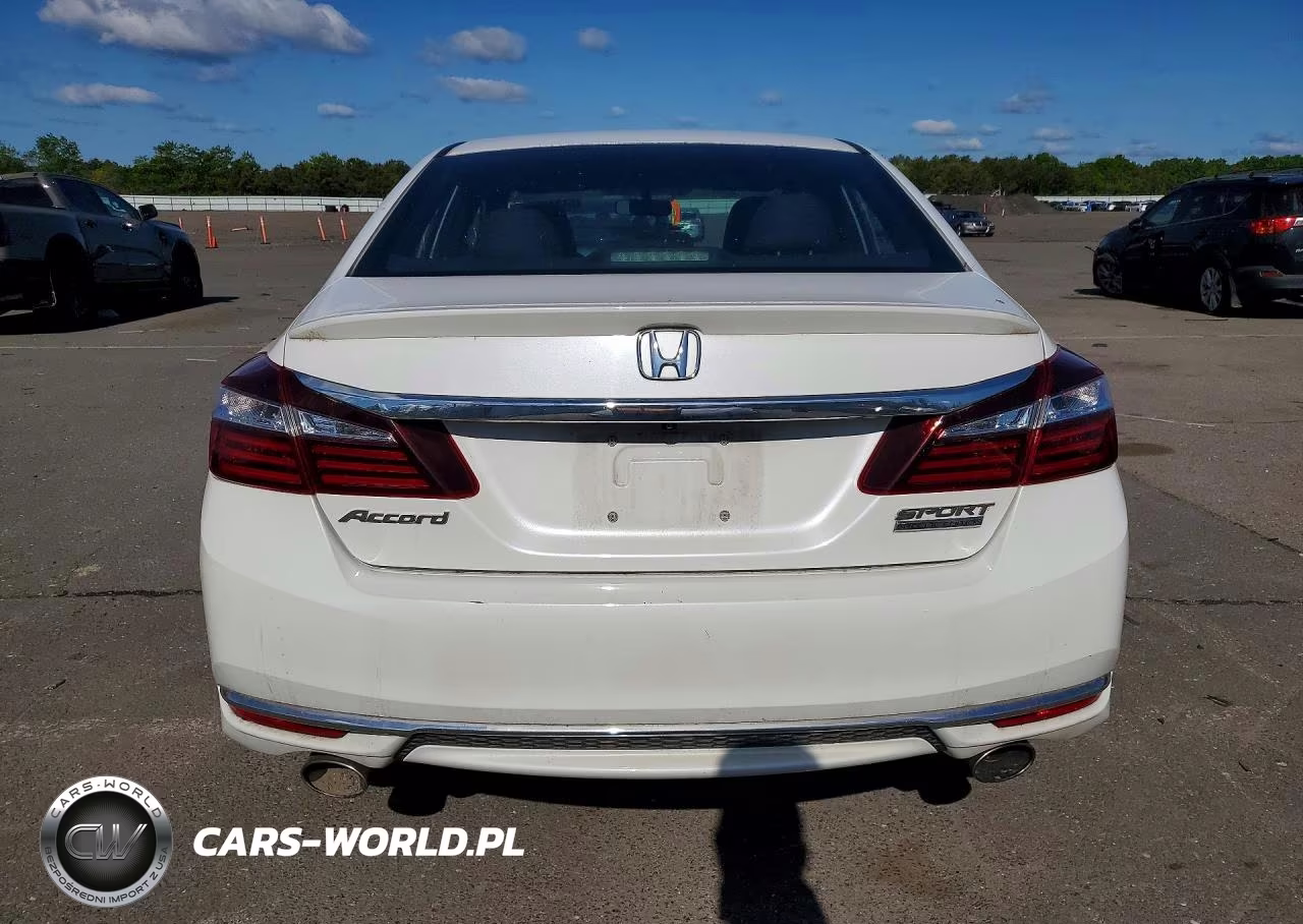 2017 Honda Accord Sport Special Edition VIN:1HGCR2F12HA070931 - 6