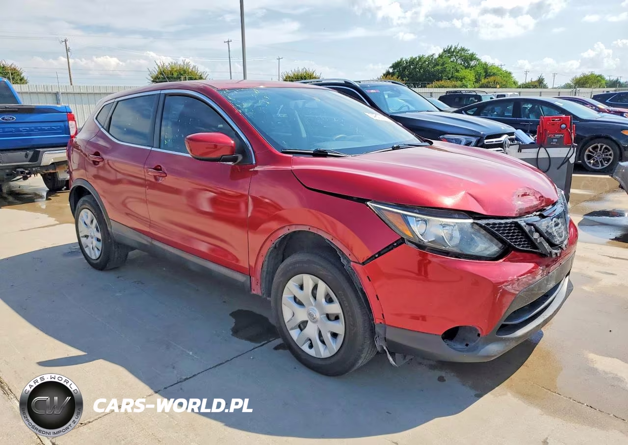2019 Nissan Rogue Sport S VIN:JN1BJ1CP8KW240744 - 4