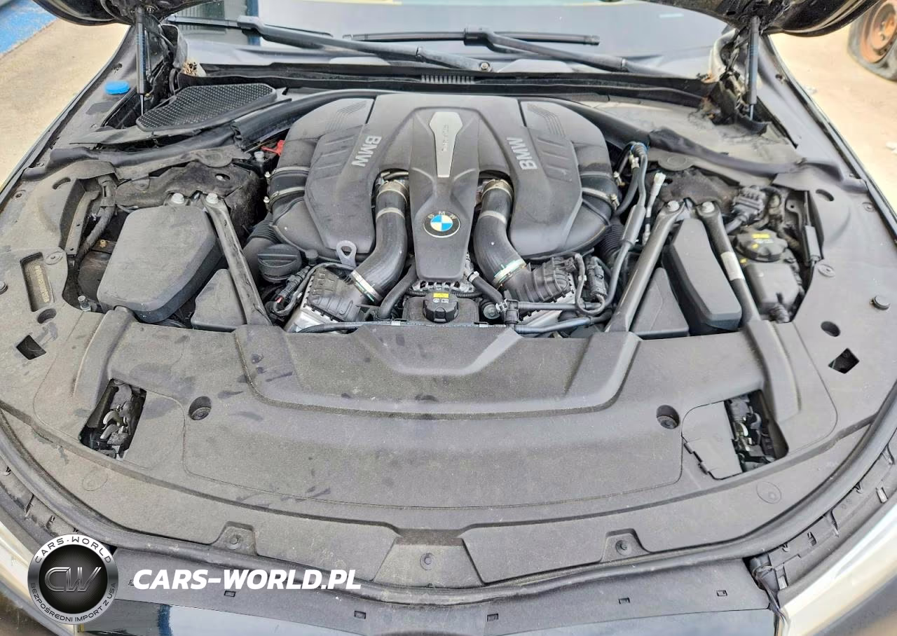 2017 BMW 7 Series 740I Rwd VIN:WBA7F0C5XHGM21065 - 11