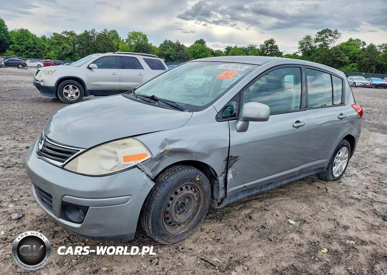 2010 Nissan Versa 1.8 S