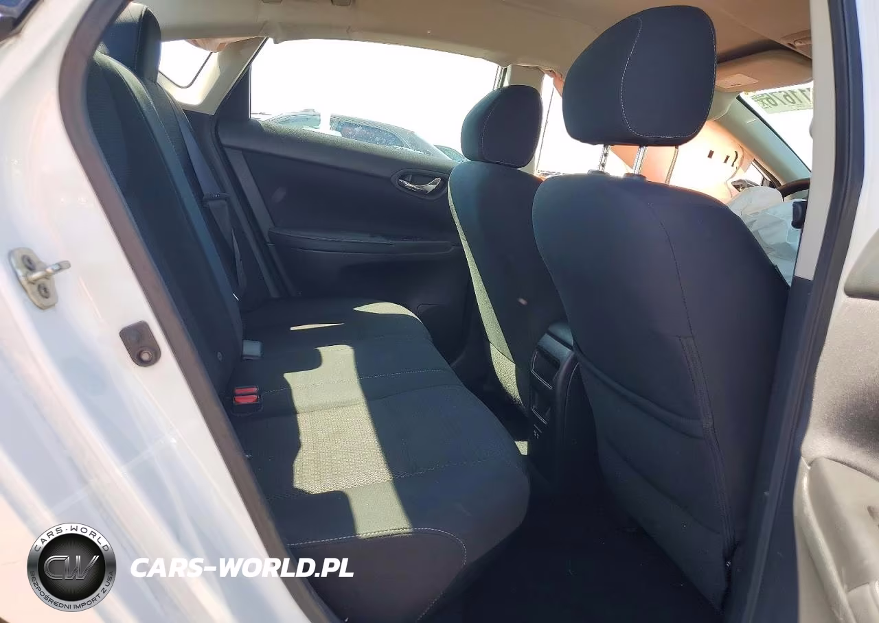 2019 Nissan Sentra S VIN:3N1AB7AP0KY272336 - 10