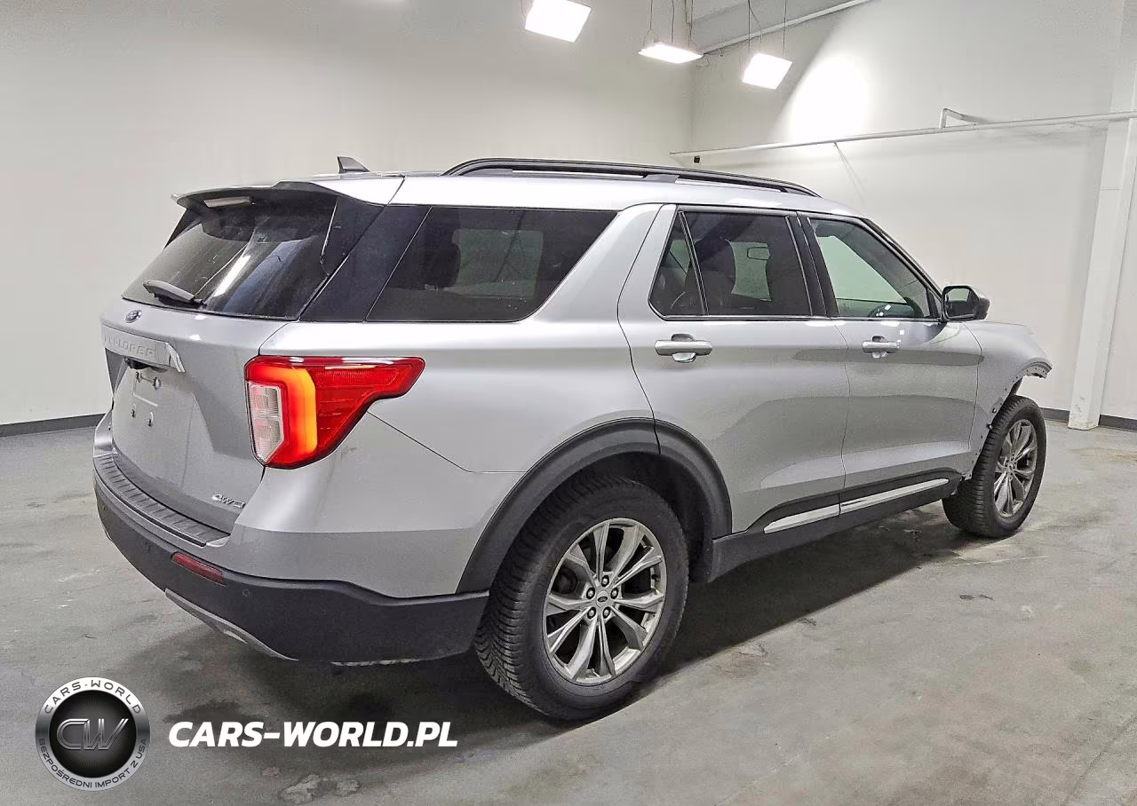 2022 Ford Explorer Xlt VIN:1FMSK8DH1NGA69310 - 3