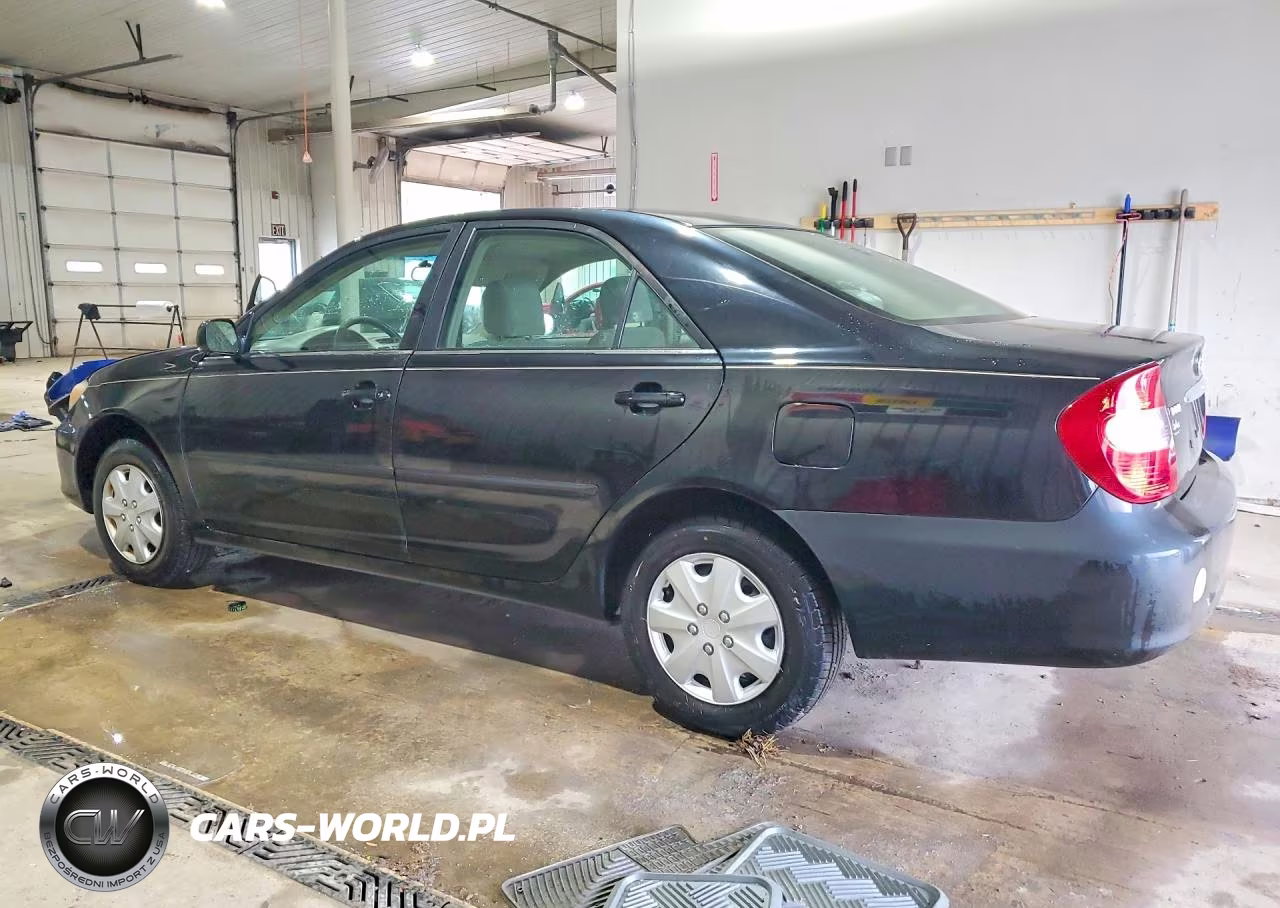 2004 Toyota Camry Le VIN:4T1BE32KX4U331821 - 2