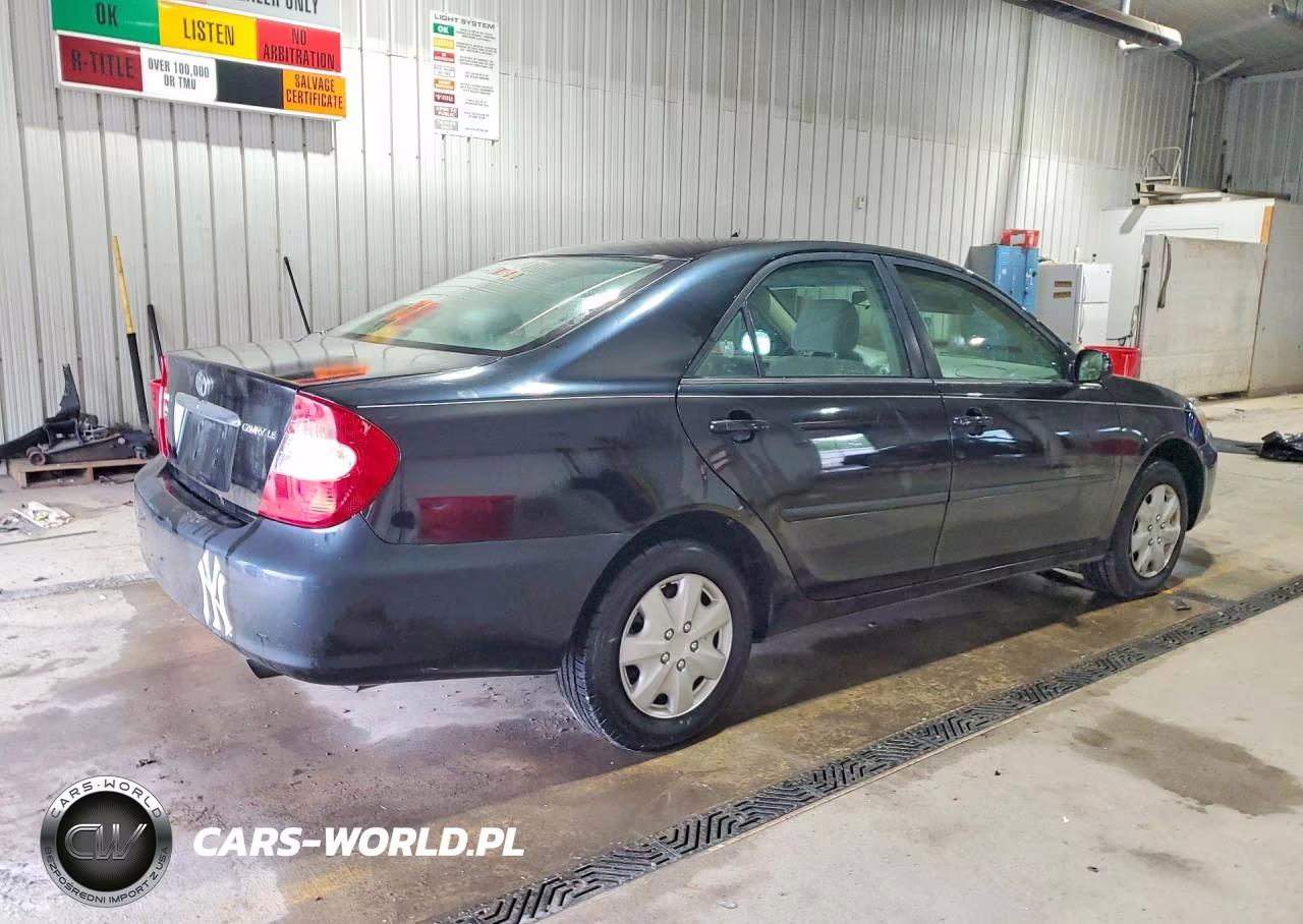2004 Toyota Camry Le VIN:4T1BE32KX4U331821 - 3
