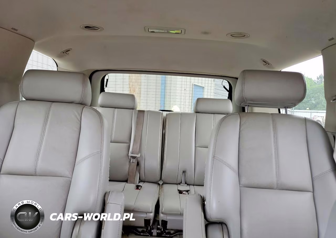 2008 Chevrolet Tahoe C1500 VIN:1GNFC13J58R220602 - 10