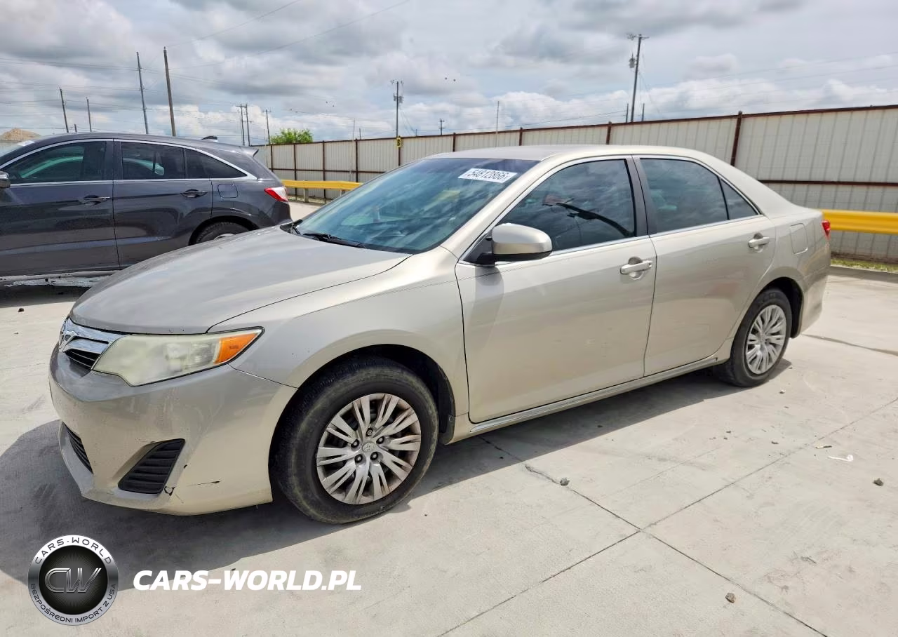 2013 Toyota Camry Le