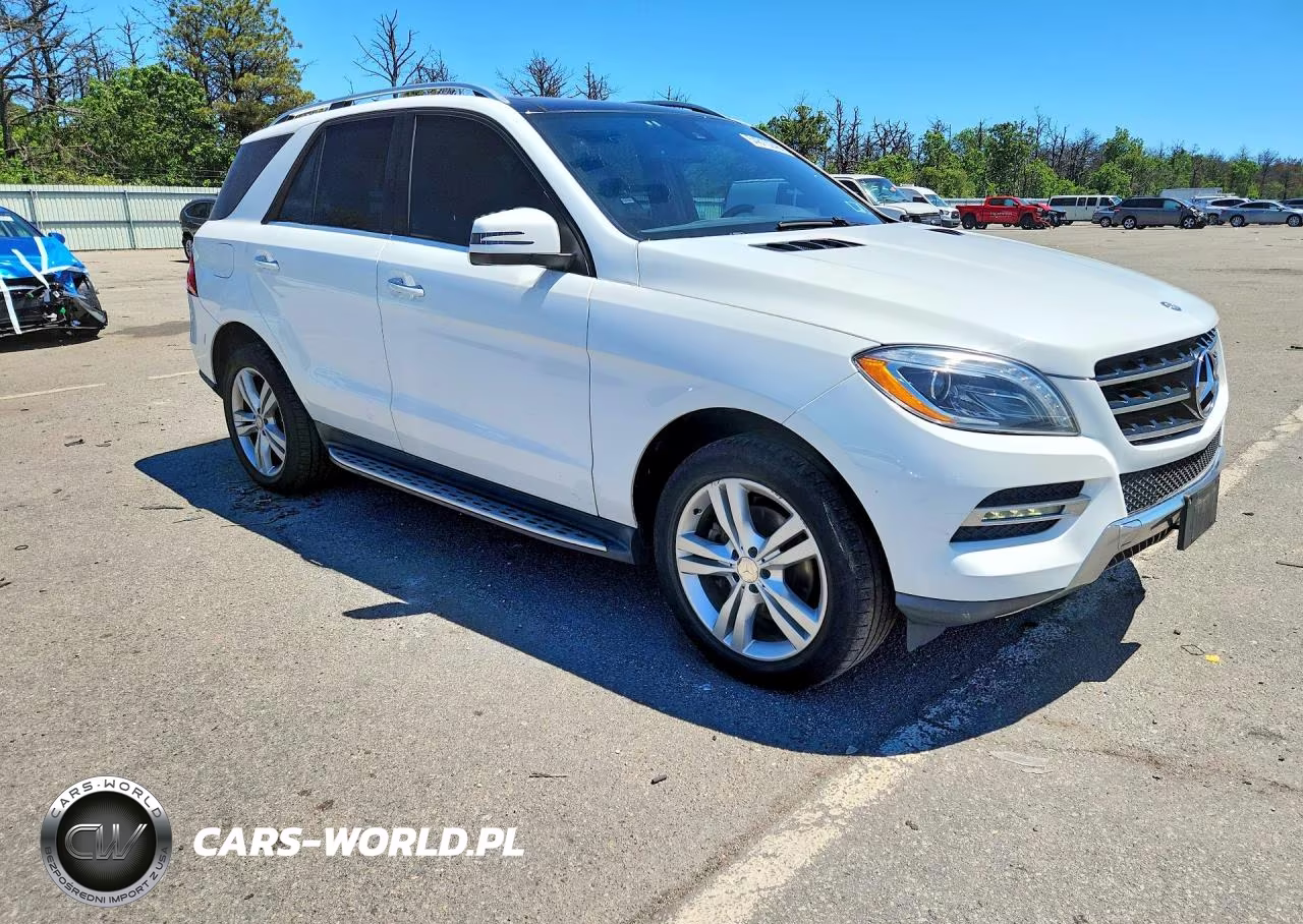 2015 Mercedes-Benz Ml 350 4Matic VIN:4JGDA5HB7FA586423 - 4