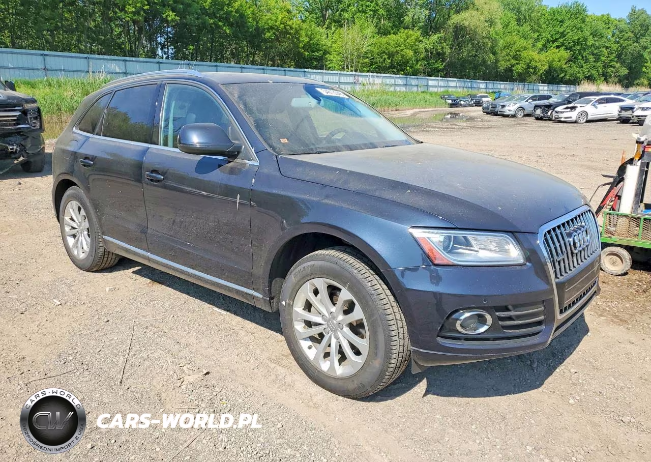 2014 Audi Q5 Premium Plus VIN:WA1LFAFP7EA009845 - 4
