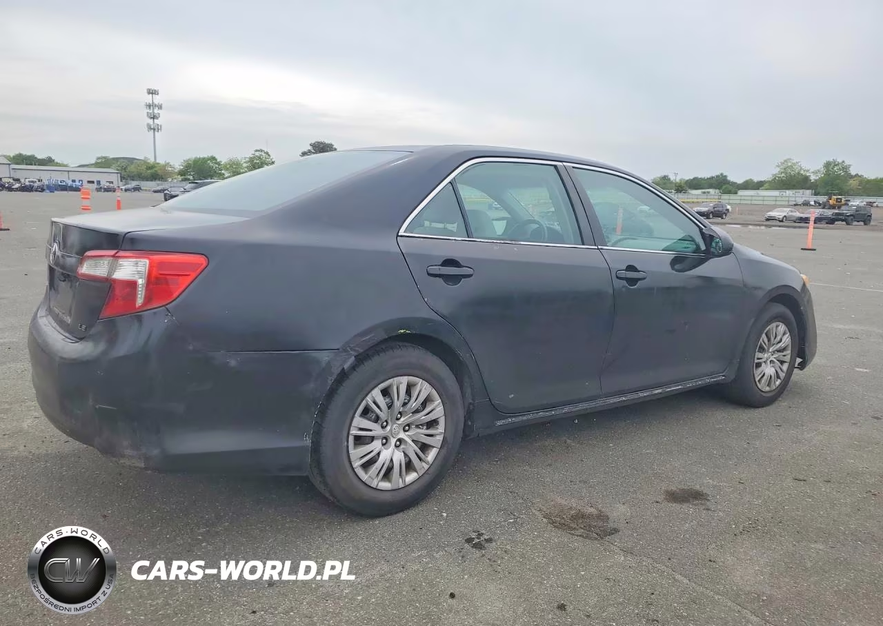 2012 Toyota Camry Le VIN:4T1BF1FK6CU579753 - 3